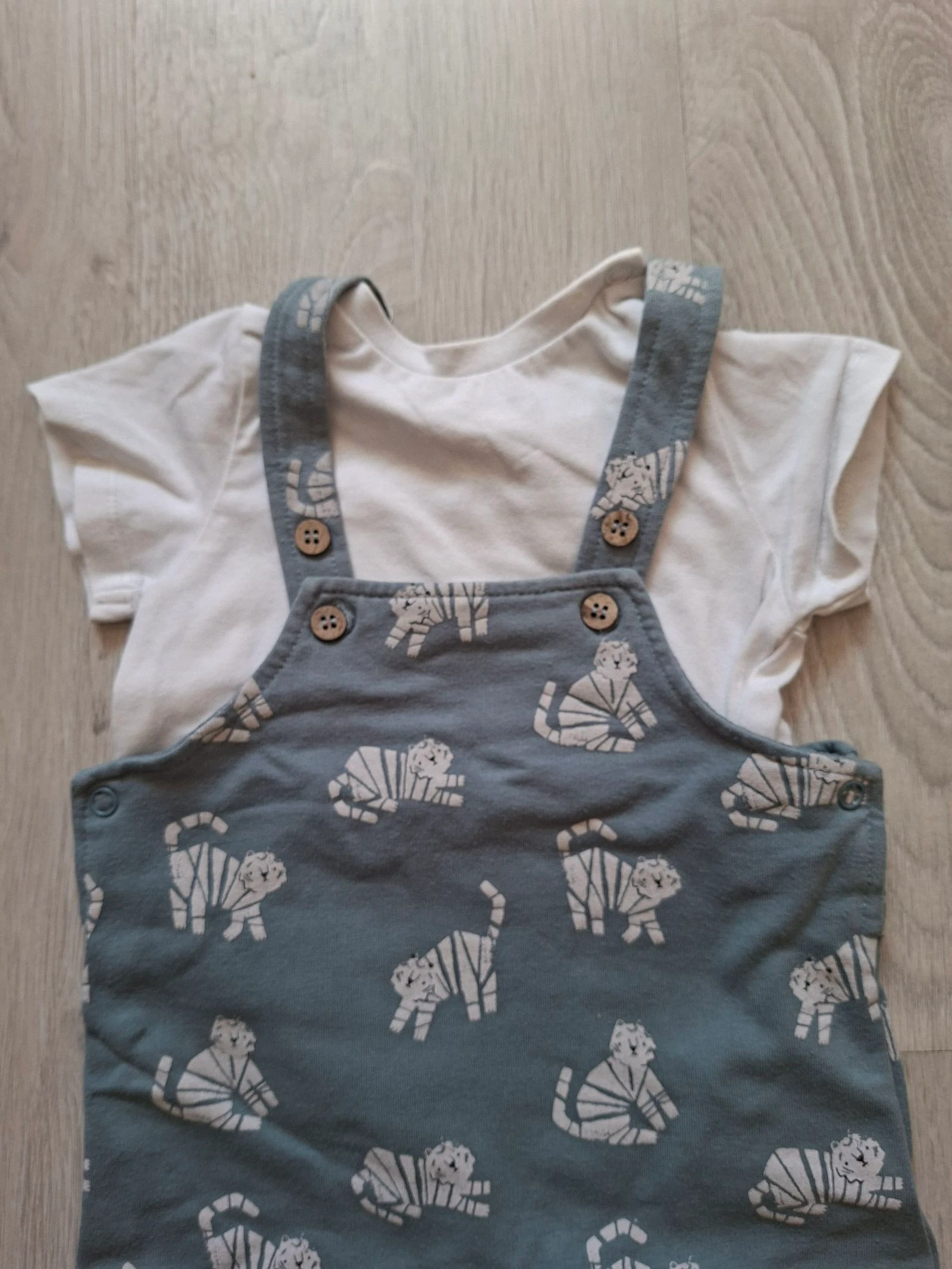 Conjunto 3 meses – photo 2